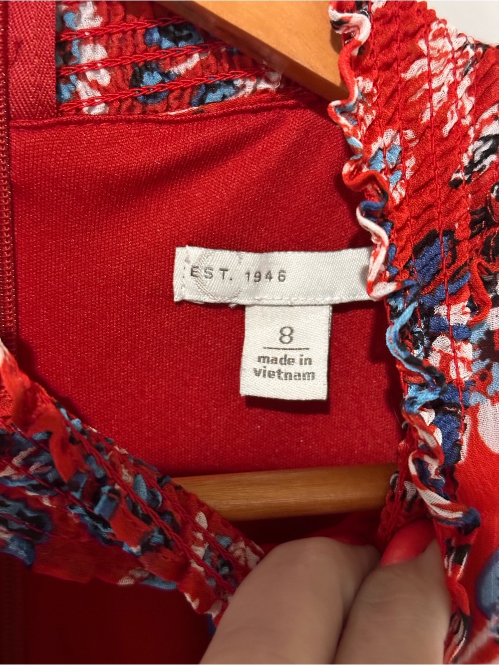 Red Floral Sleeveless Mini Dress with Ruffle Hem - Picture 3 of 6
